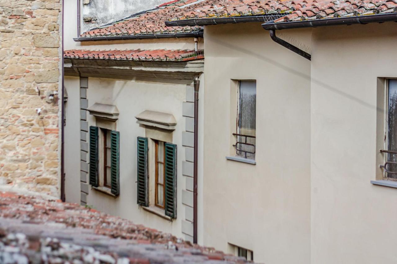Appartamento Milton Con Terrazza Arezzo Bagian luar foto